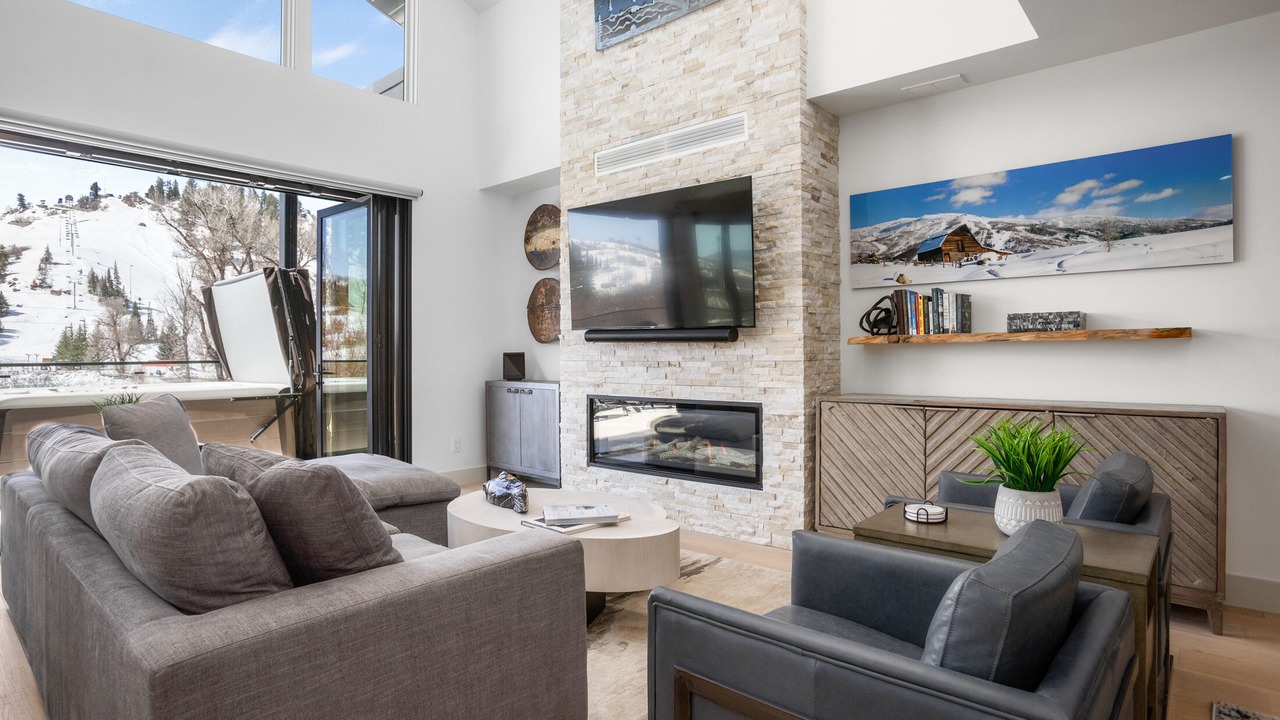 Photo of Livingroom in Downtown Steamboat Springs