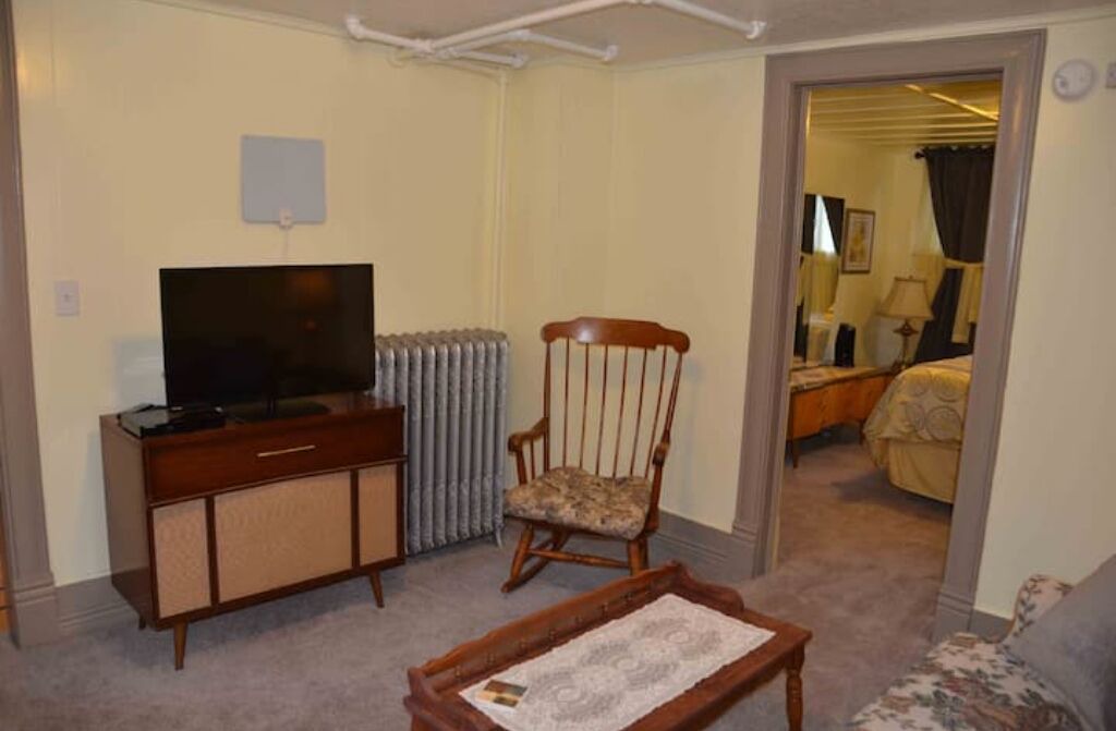 Photo of Livingroom in Central Colorado Springs