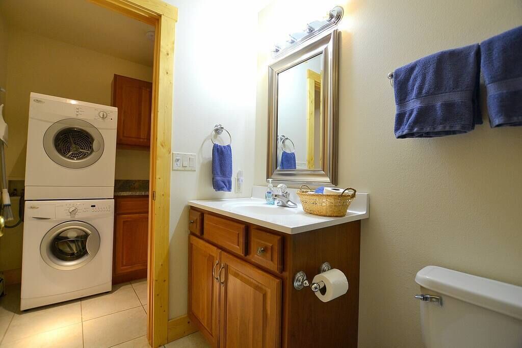 Photo of Bathroom in Carriage Hills