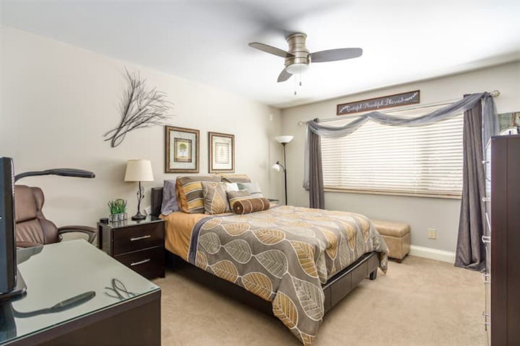 Photo of Bedroom in Golden