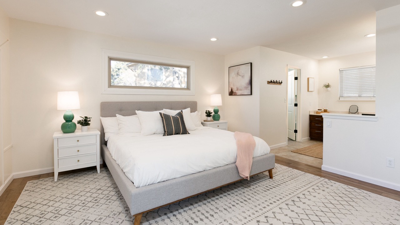 Photo of Bedroom in Northwest Colorado Springs