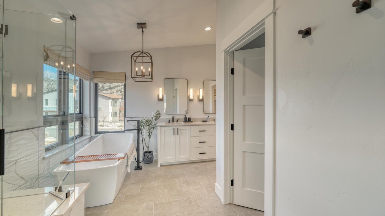 Photo of Bathroom in Salida