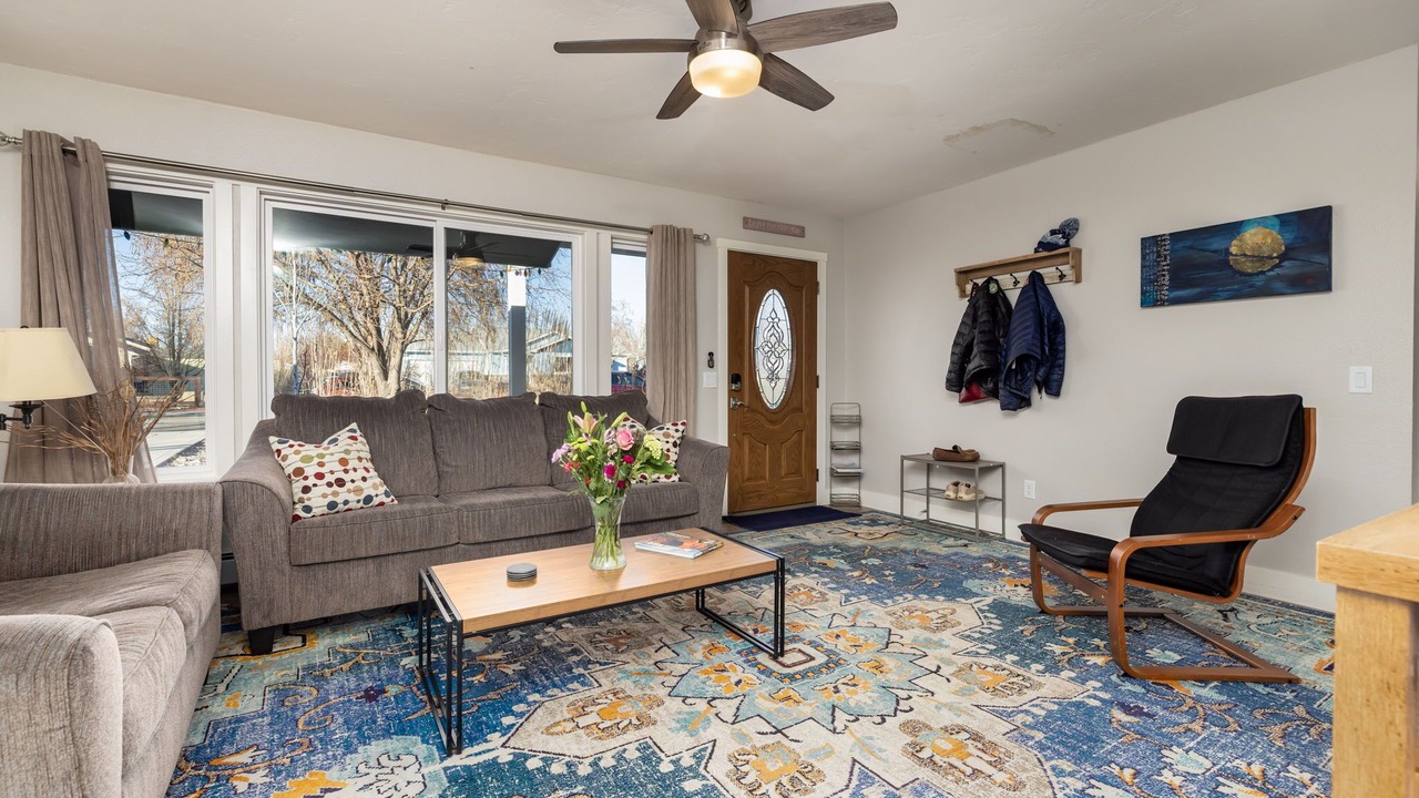 Photo of Livingroom in Fruita