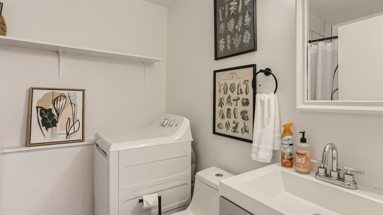 Photo of Bathroom in Longmont