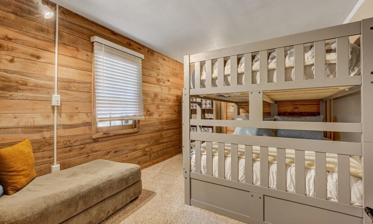 Photo of Bedroom in Cascade-Chipita Park