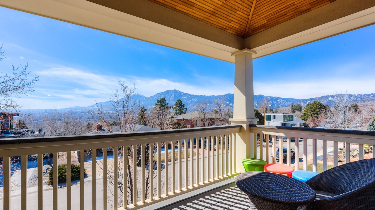 Photo of Patio Balcony in Panorama Heights