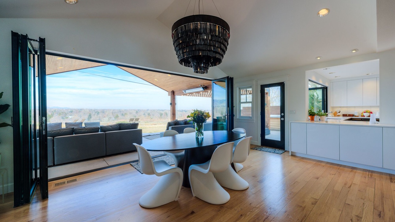 Photo of Outdoor in Panorama Heights