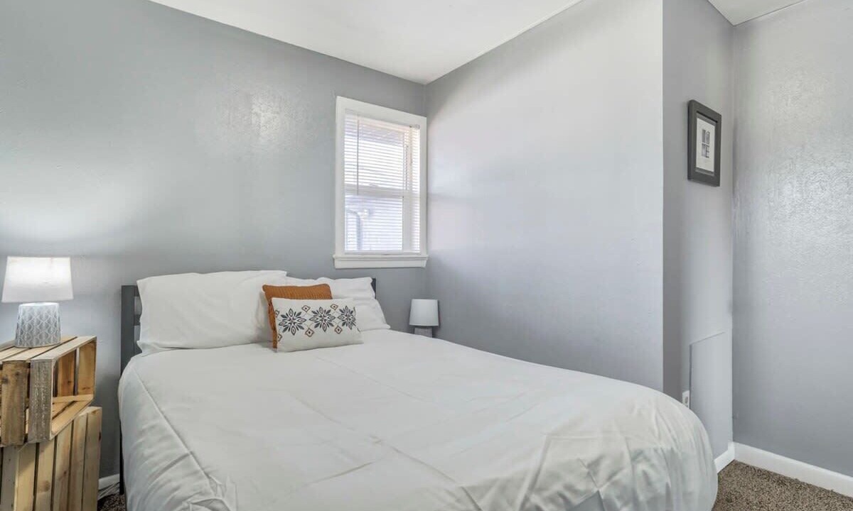 Photo of Bedroom in Southeast Colorado Springs