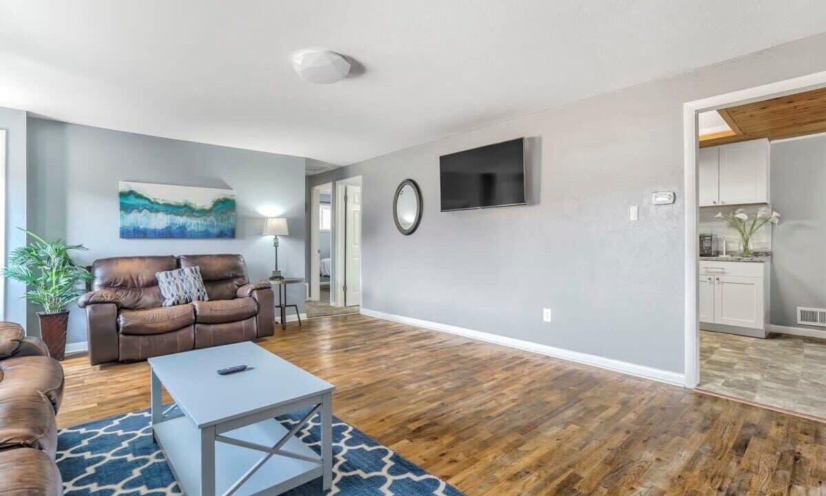 Photo of Livingroom in Southeast Colorado Springs