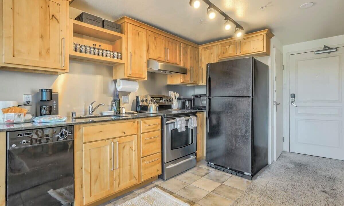 Photo of Kitchen in Central Colorado Springs