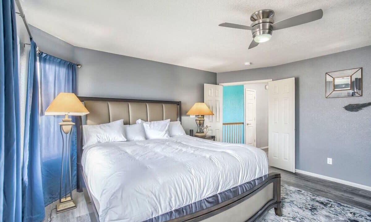 Photo of Bedroom in Northeast Colorado Springs