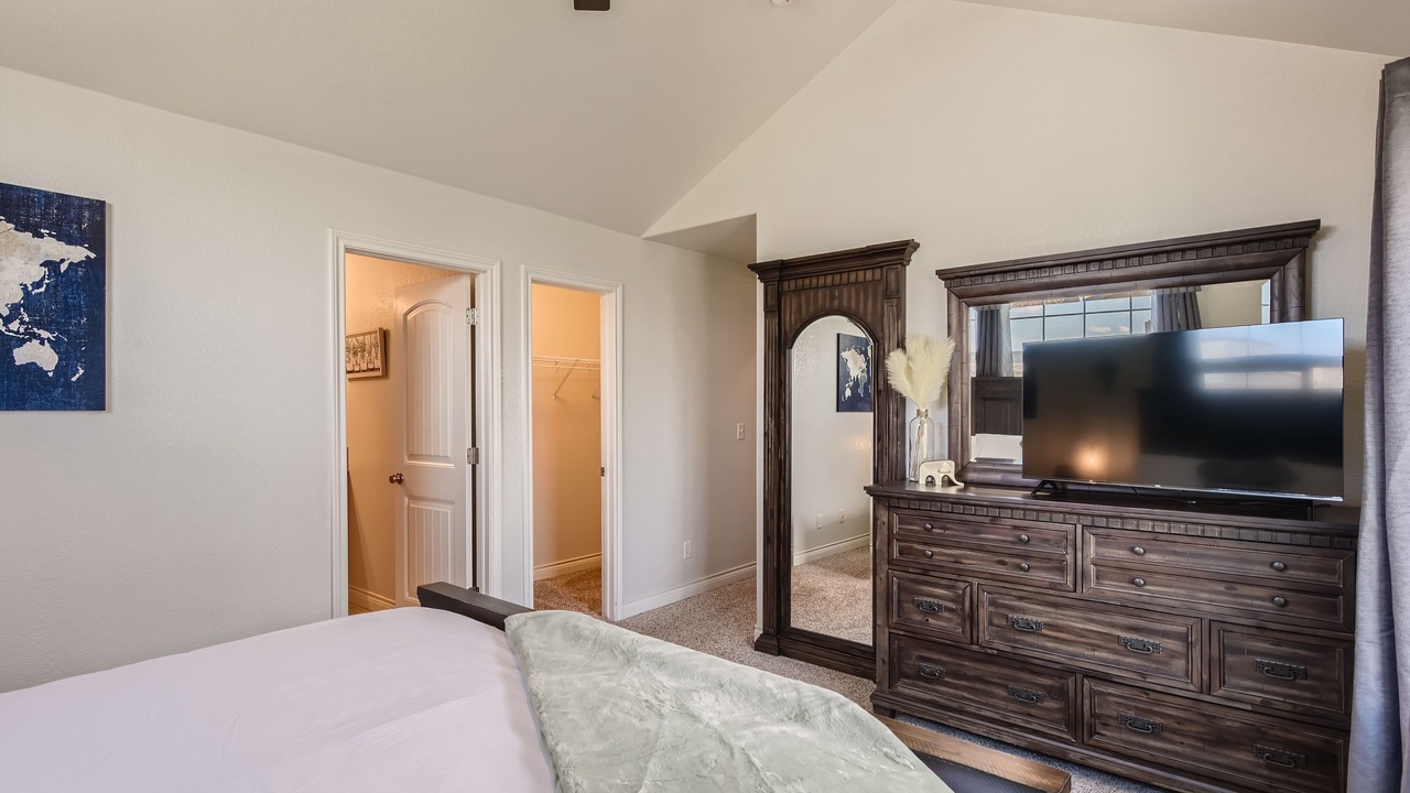 Photo of Bedroom in Old Town North