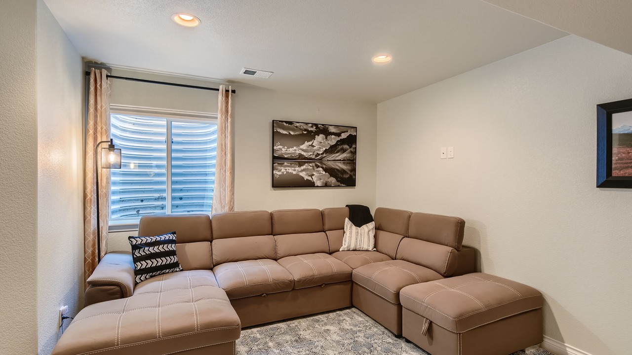 Photo of Livingroom in Old Town North