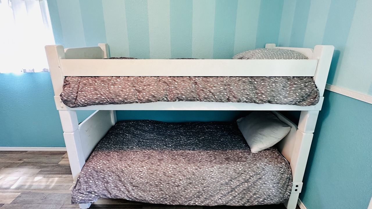 Photo of Bedroom in Forest Lakes