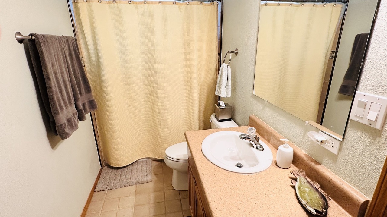 Photo of Bathroom in Forest Lakes