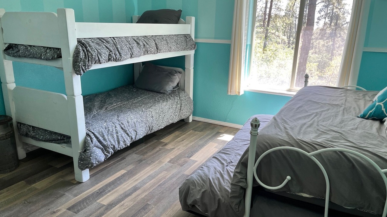 Photo of Bedroom in Forest Lakes