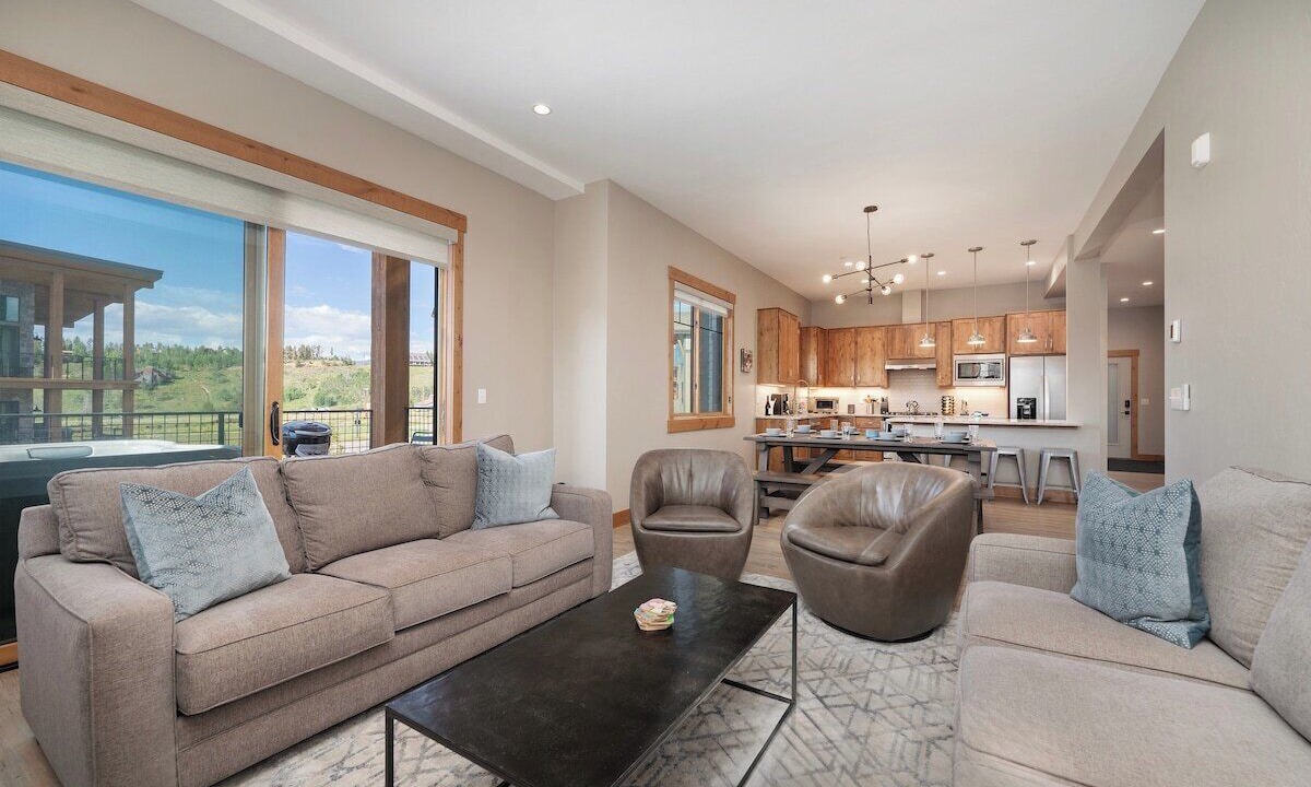 Photo of Livingroom in Fraser
