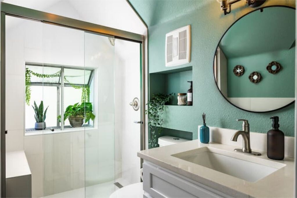Photo of Bathroom in Cheesman Park