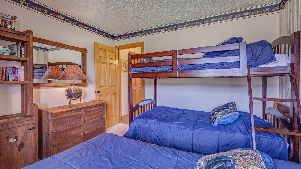 Photo of Bedroom in Clark