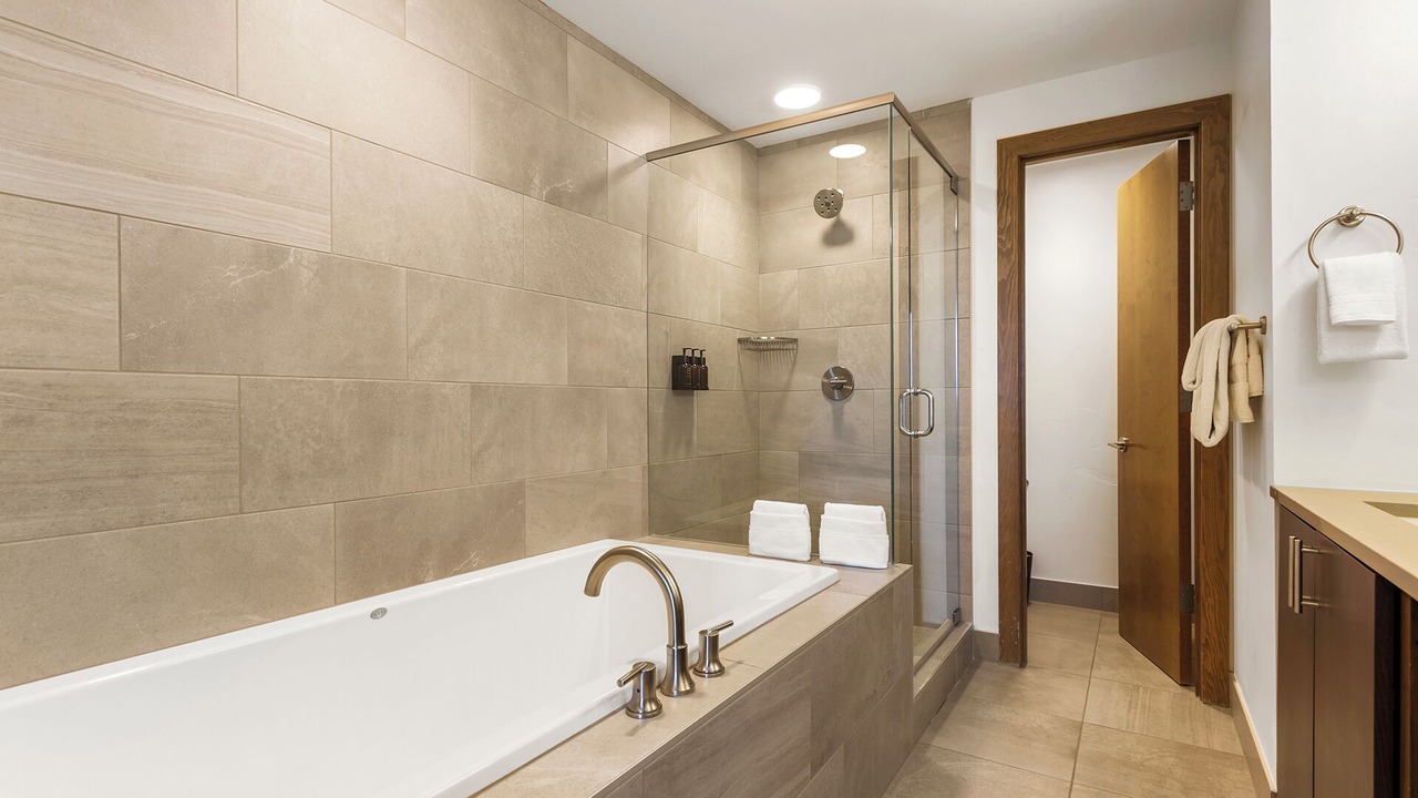 Photo of Bathroom in Boulder Ridge