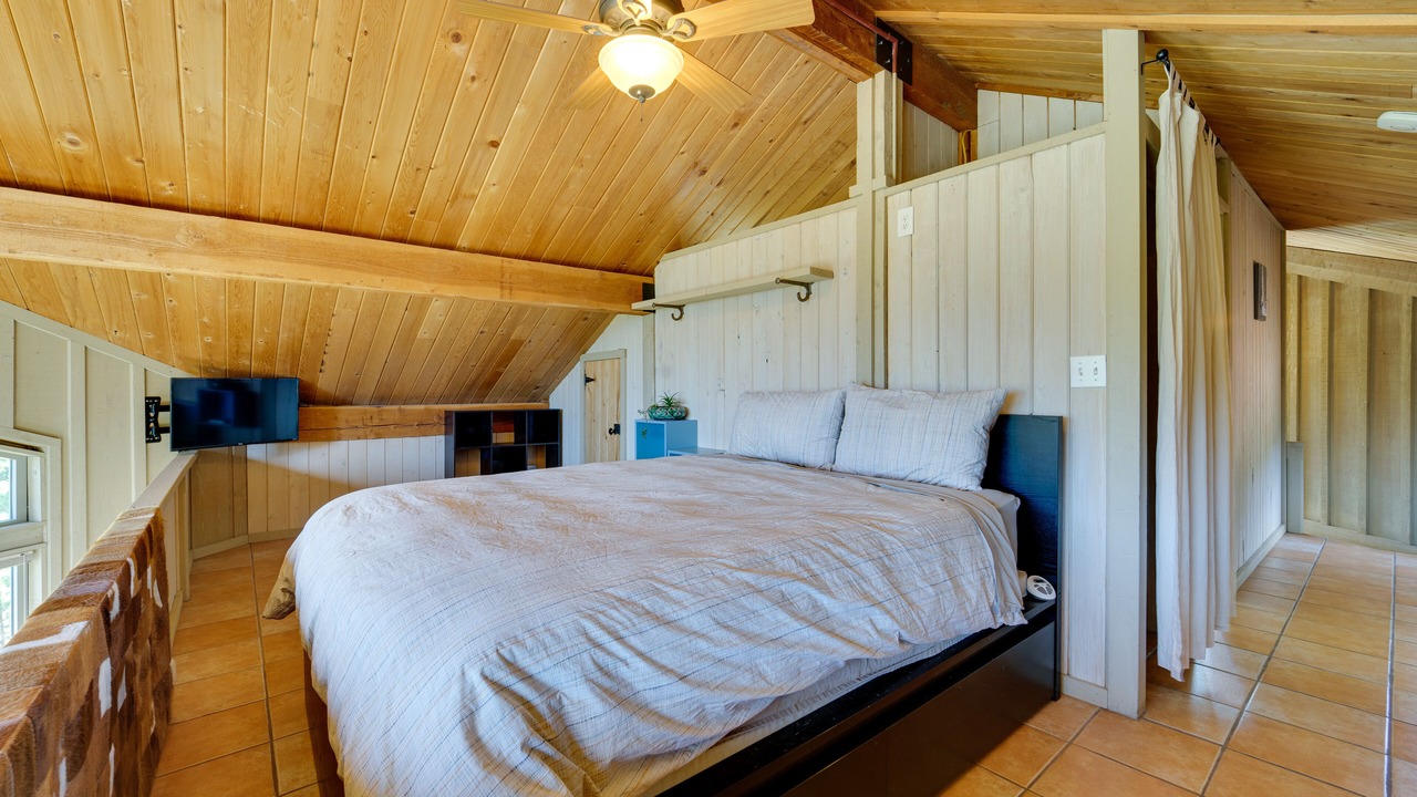 Photo of Bedroom in Bayfield