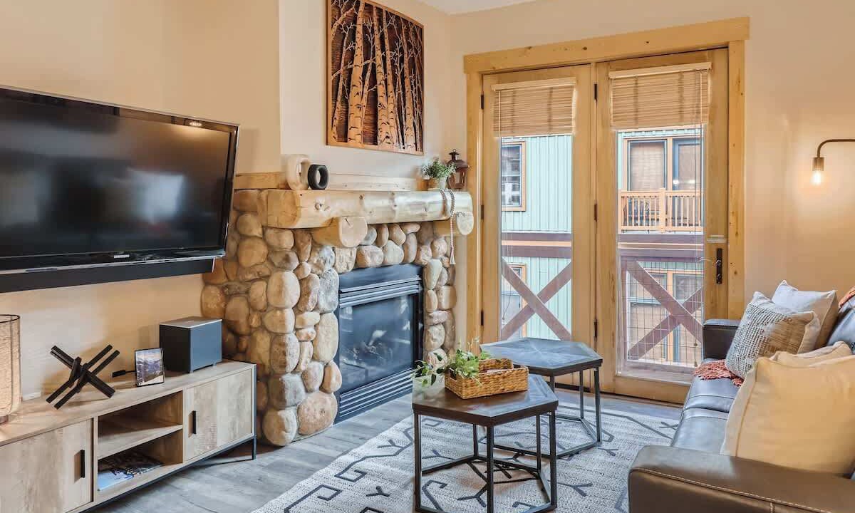 Photo of Livingroom in Copper Mountain Village