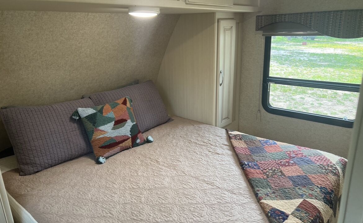 Photo of Bedroom in Larkspur