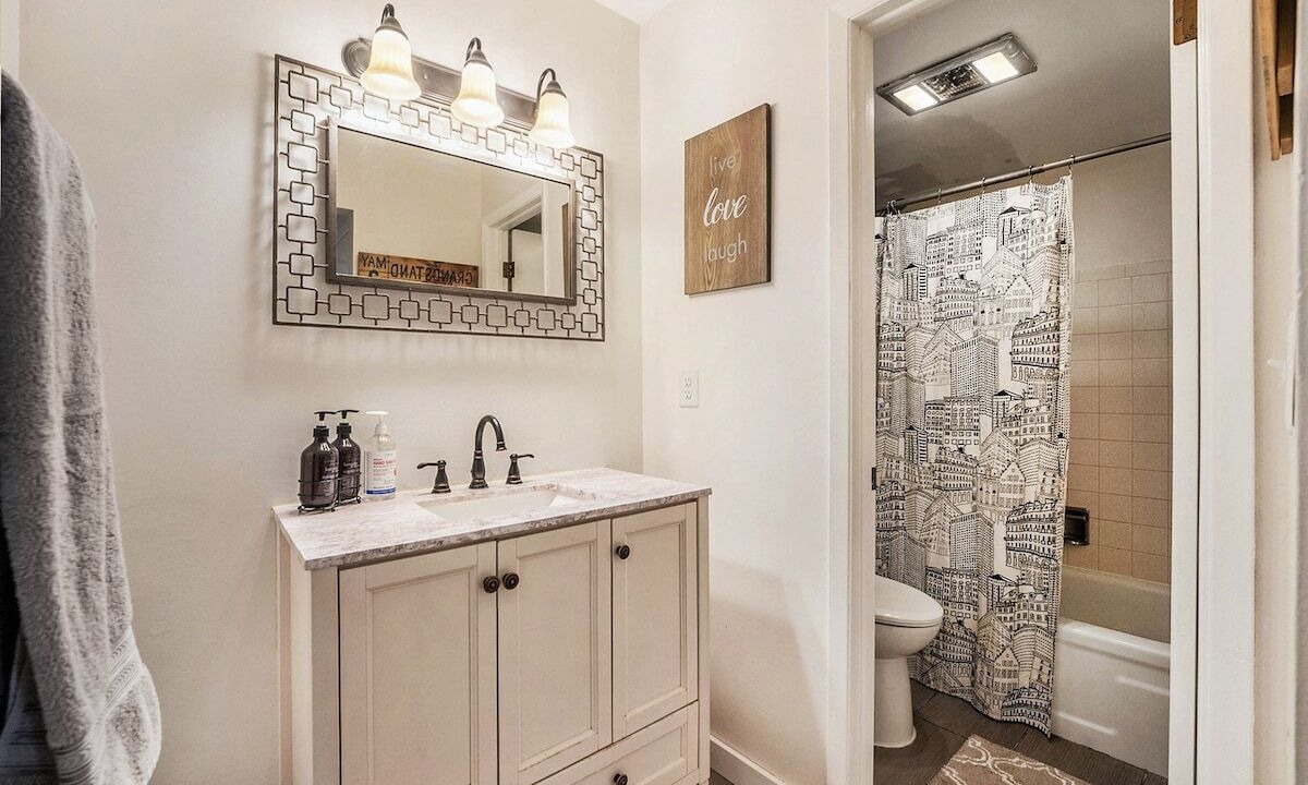 Photo of Bathroom in Saint Mary's