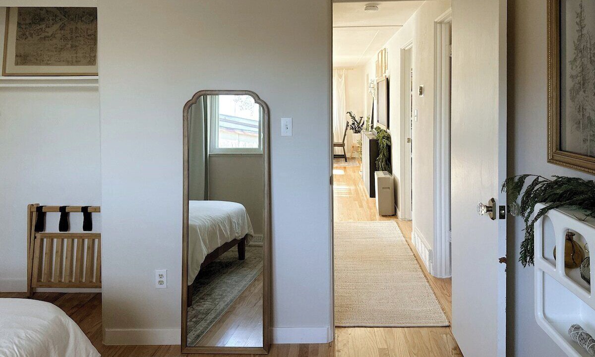 Photo of Bedroom in Scenic Heights