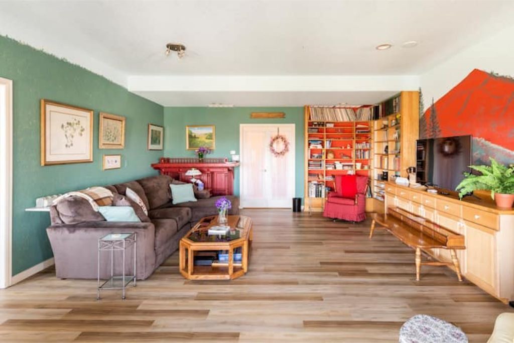 Photo of Livingroom in Ralston Valley
