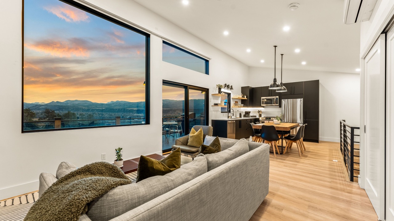 Photo of Livingroom in Carbondale