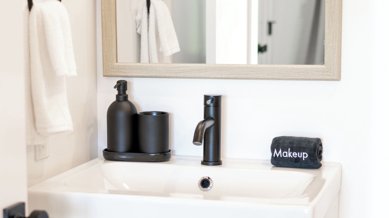 Photo of Bathroom in Carbondale