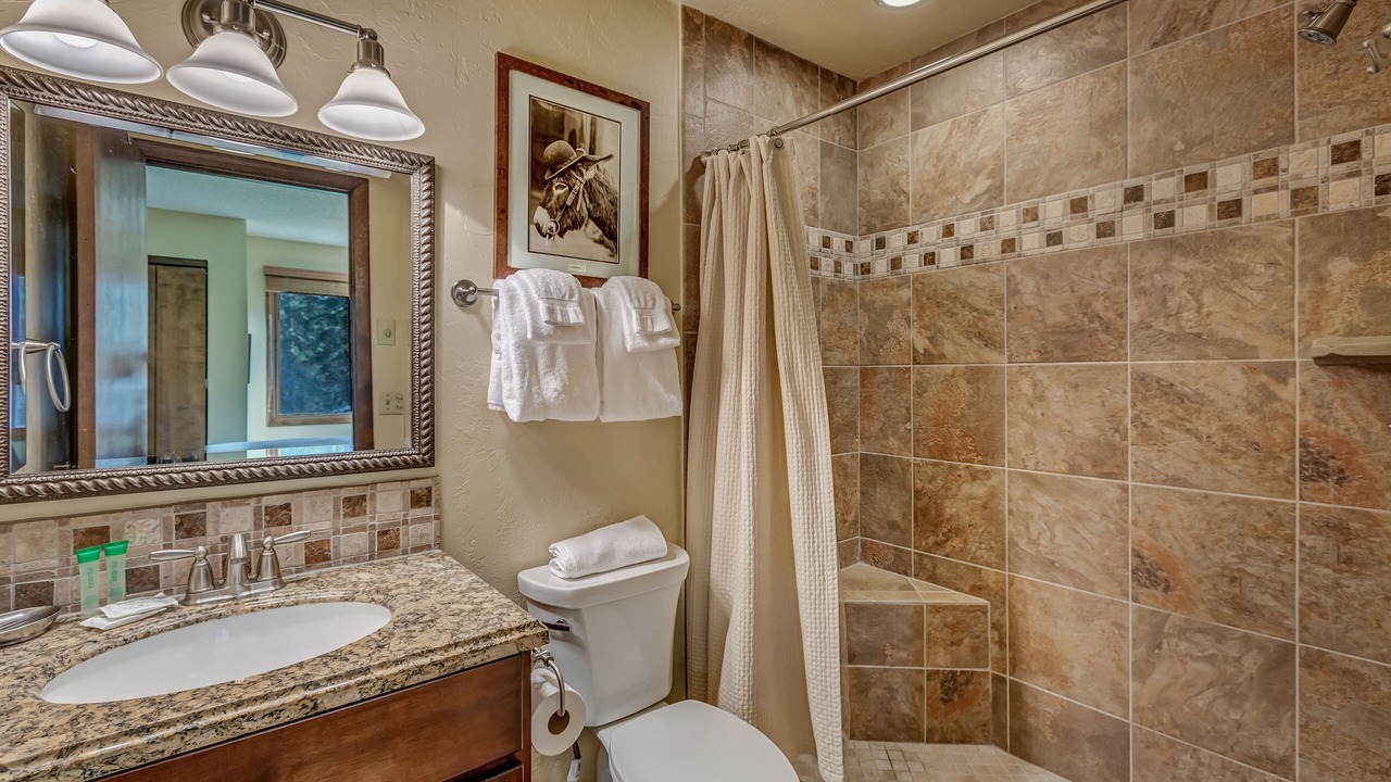Photo of Bathroom in Clark