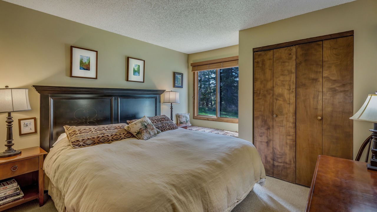 Photo of Bedroom in Clark