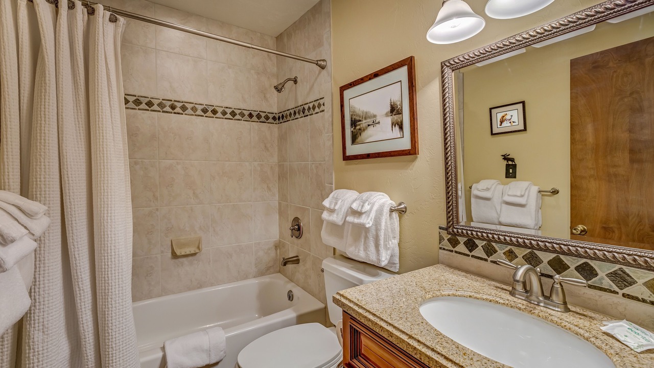 Photo of Bathroom in Clark