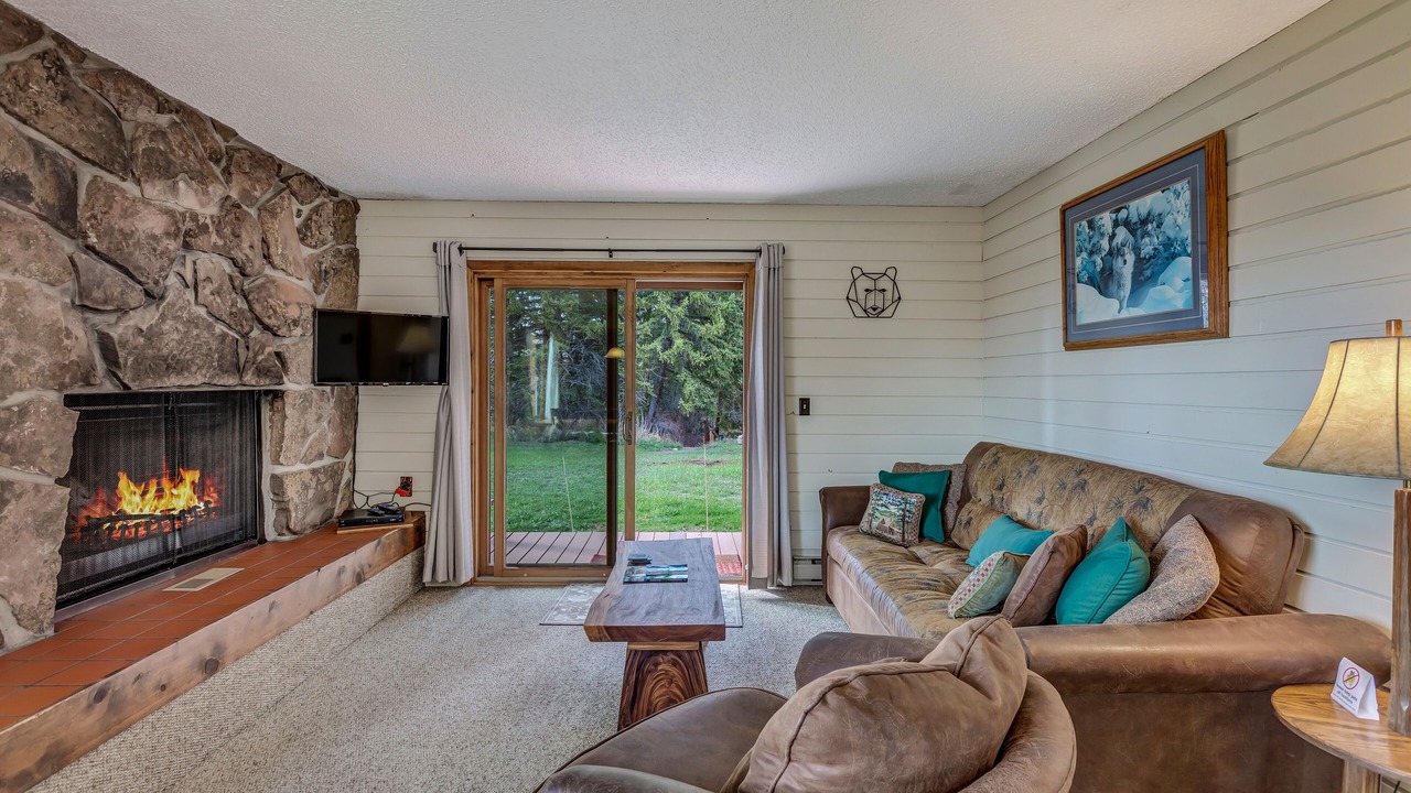 Photo of Livingroom in Clark