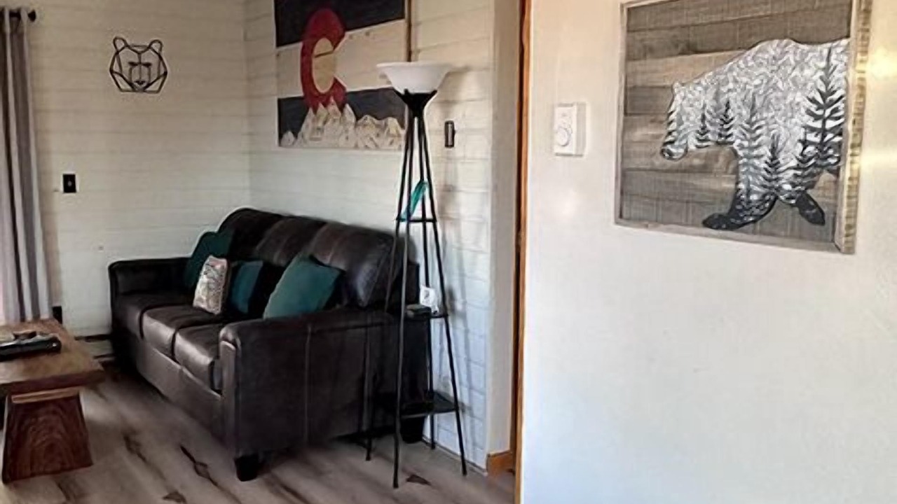 Photo of Livingroom in Clark