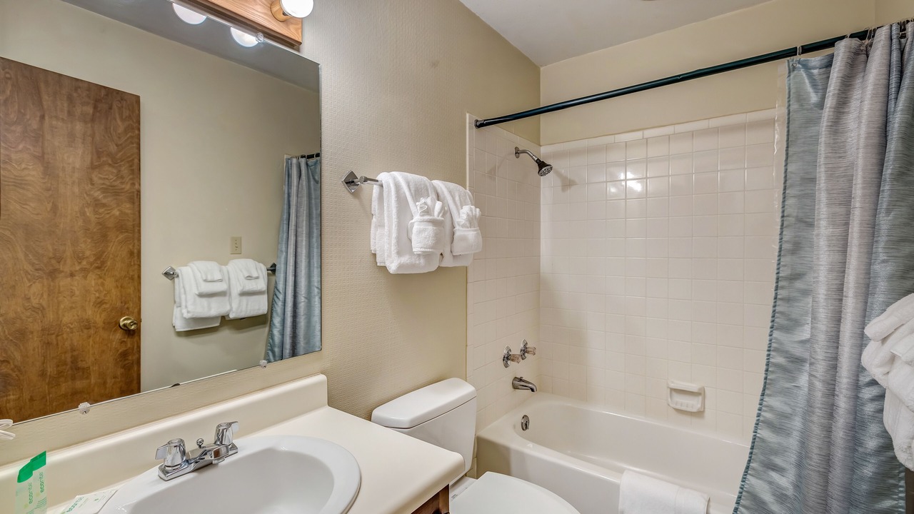 Photo of Bathroom in Clark