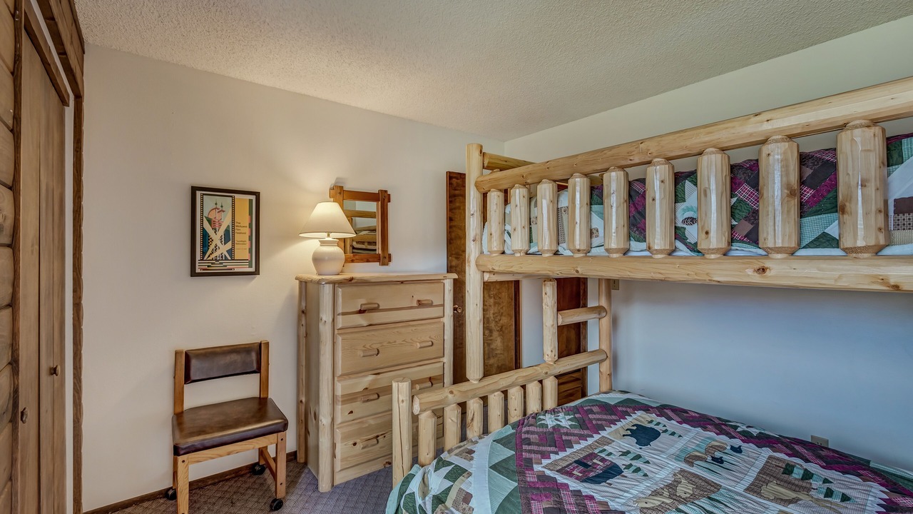 Photo of Bedroom in Clark