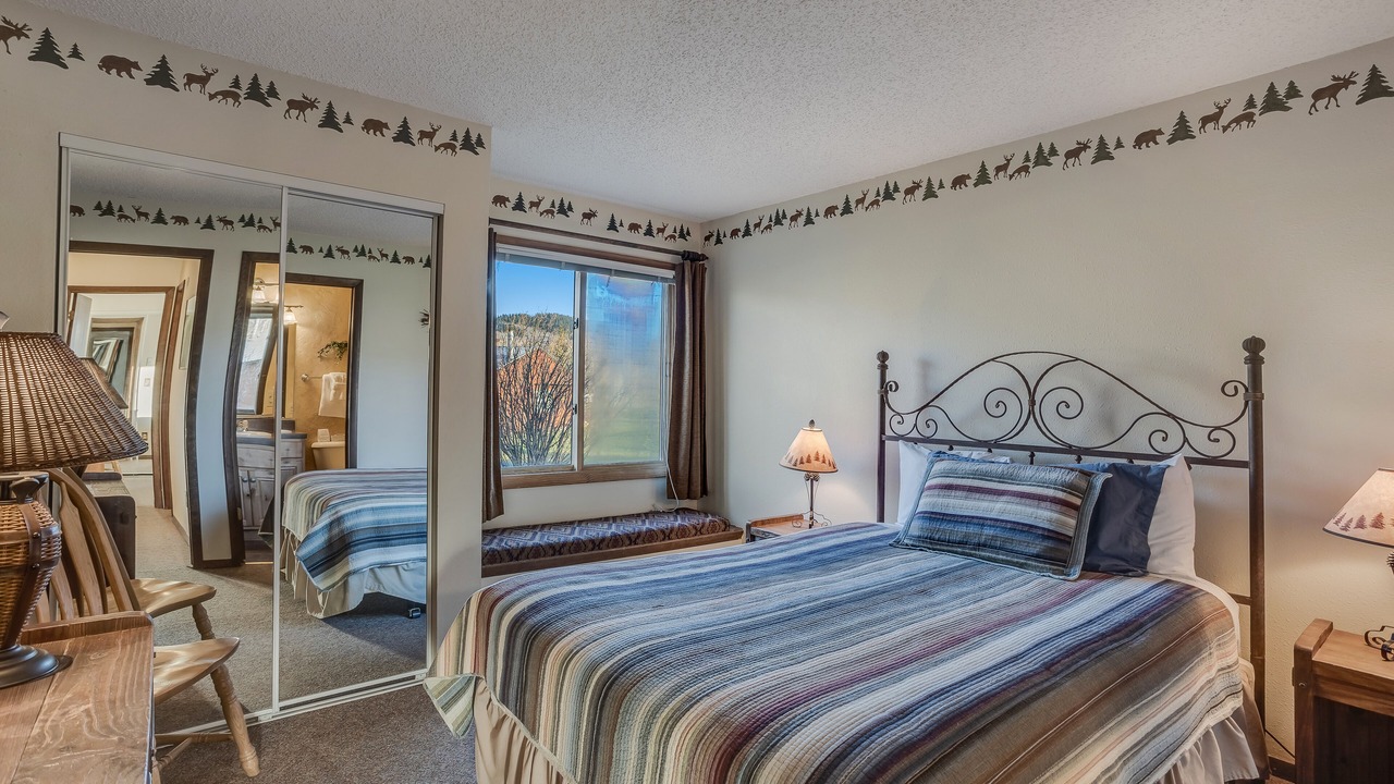 Photo of Bedroom in Clark