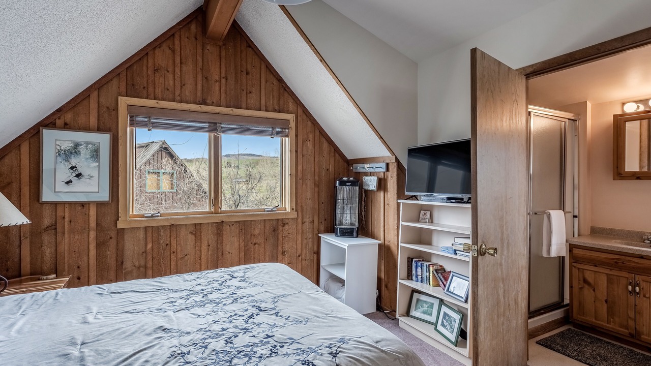 Photo of Bedroom in Clark