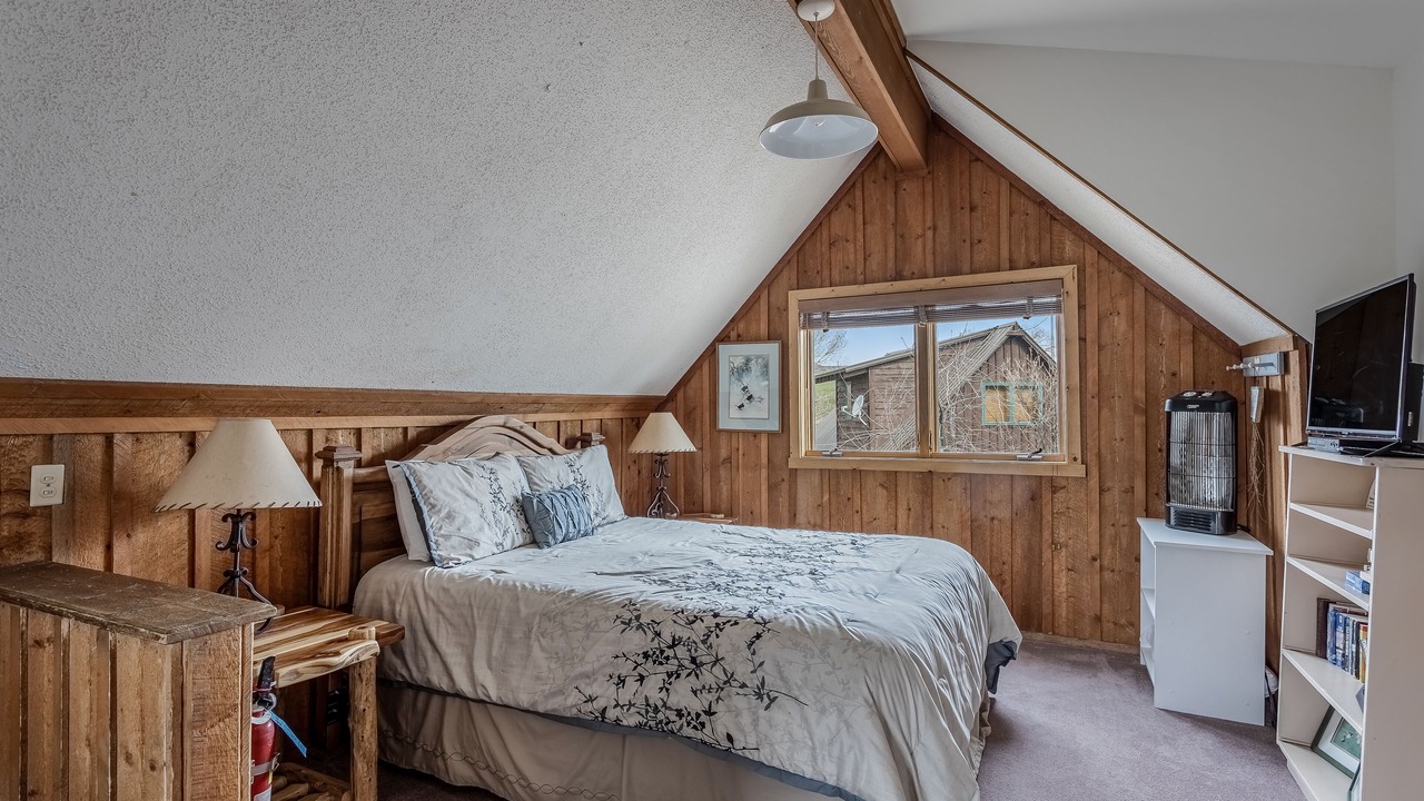 Photo of Bedroom in Clark