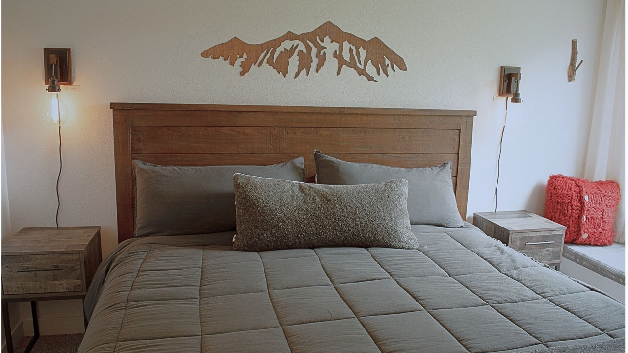 Photo of Bedroom in Clark