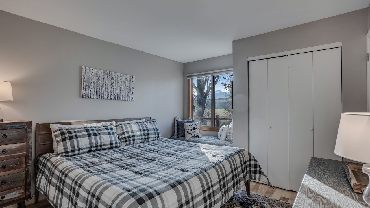 Photo of Bedroom in Clark