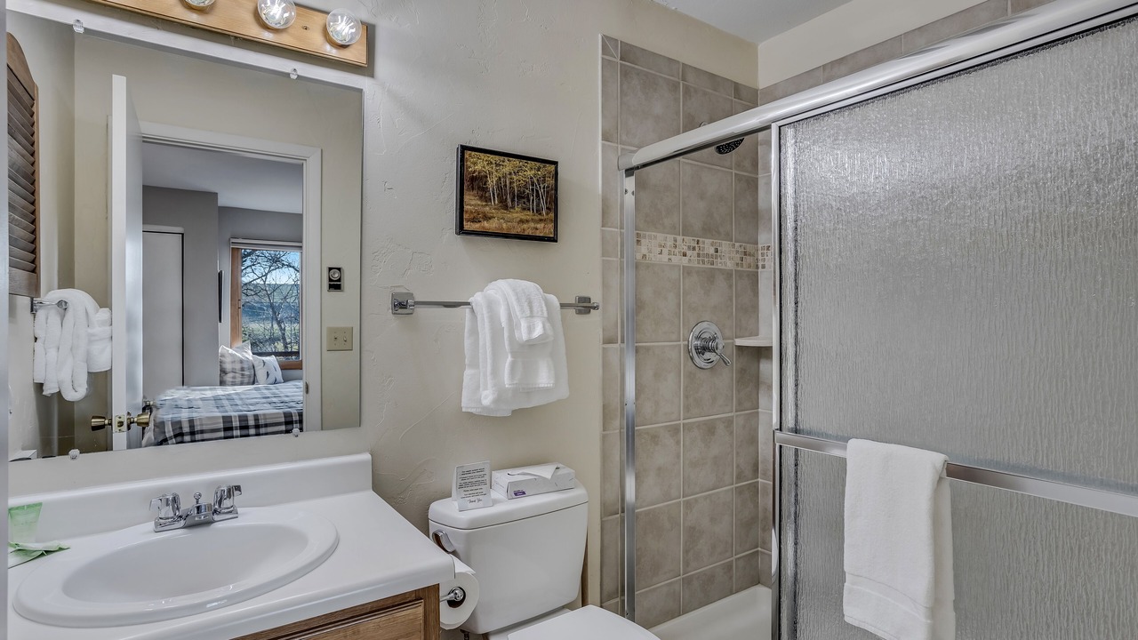 Photo of Bathroom in Clark