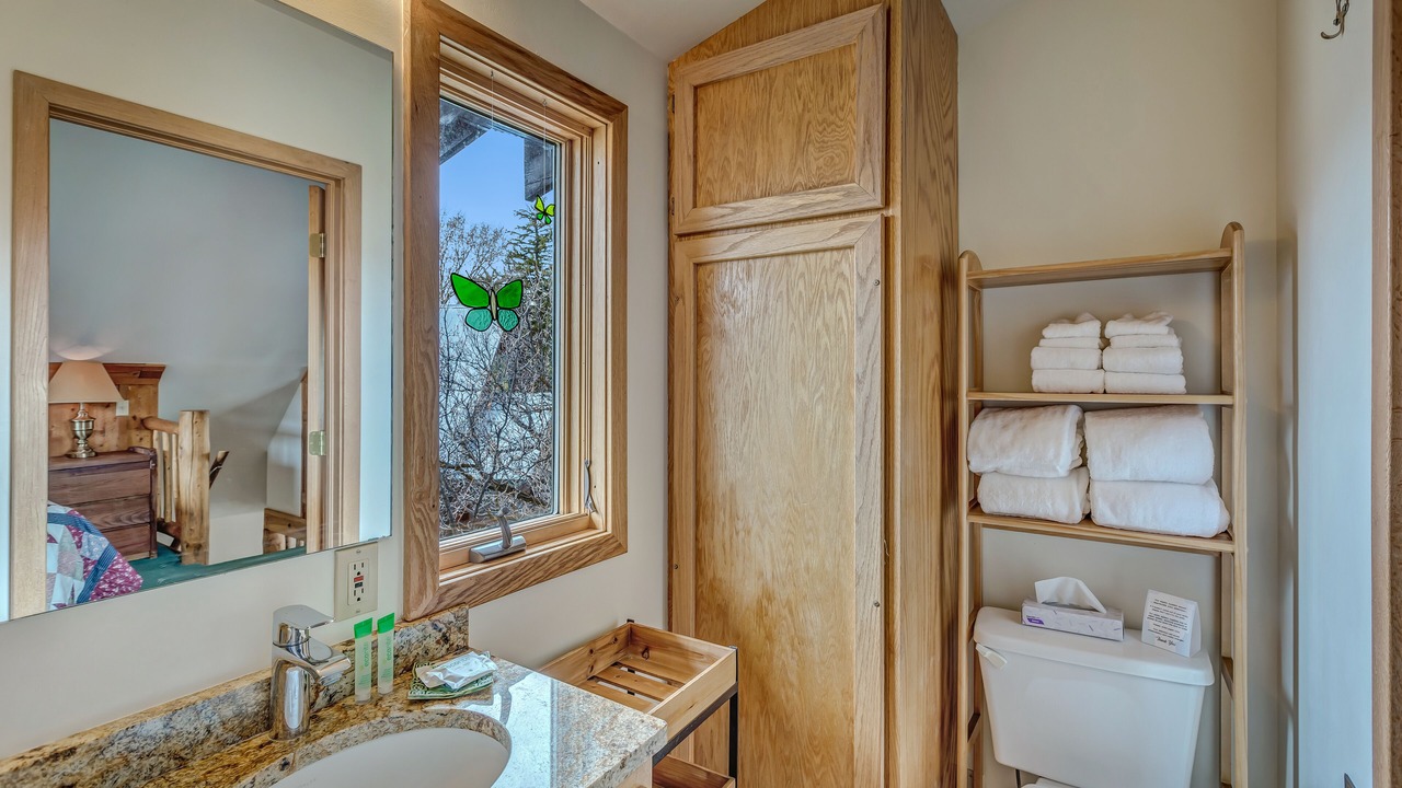 Photo of Bathroom in Clark