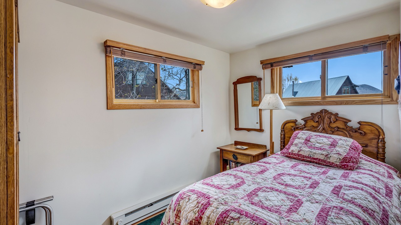 Photo of Bedroom in Clark