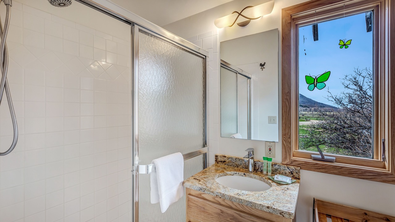 Photo of Bathroom in Clark