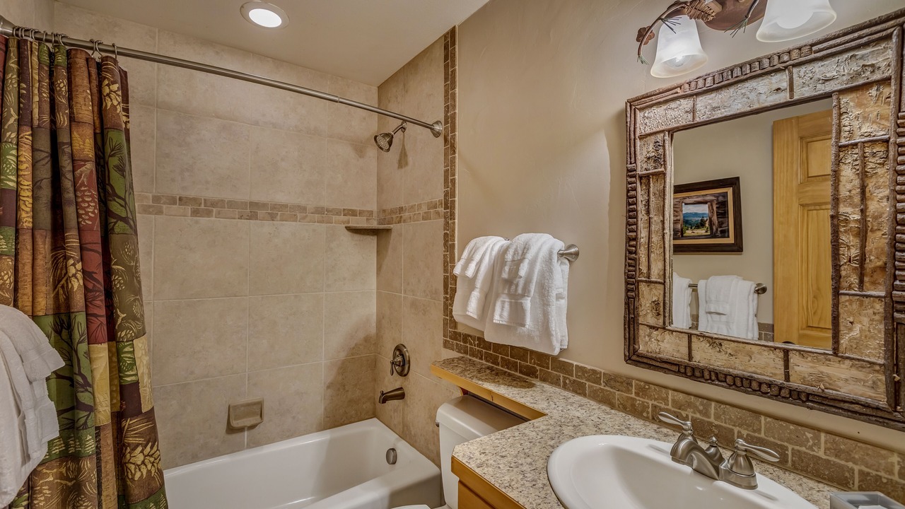 Photo of Bathroom in Clark