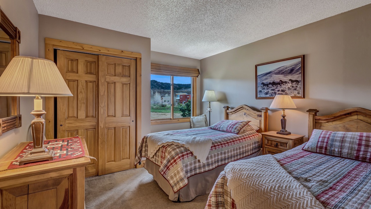 Photo of Bedroom in Clark